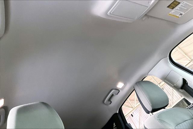 Used 2022 Ford Escape SE w/ Convenience Package image 17