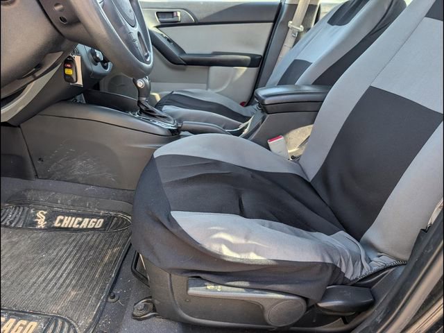 Used 2012 Kia Forte EX image 9
