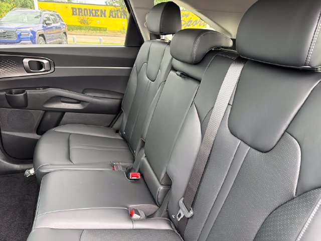 New 2026 Kia Sorento EX AWD/4WD image 19