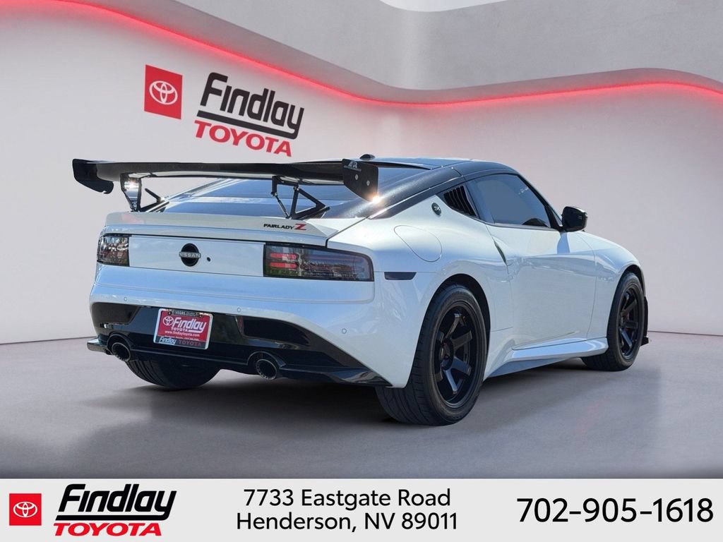 Used 2024 Nissan Z Performance w/ Floor Mat Package RWD image 3
