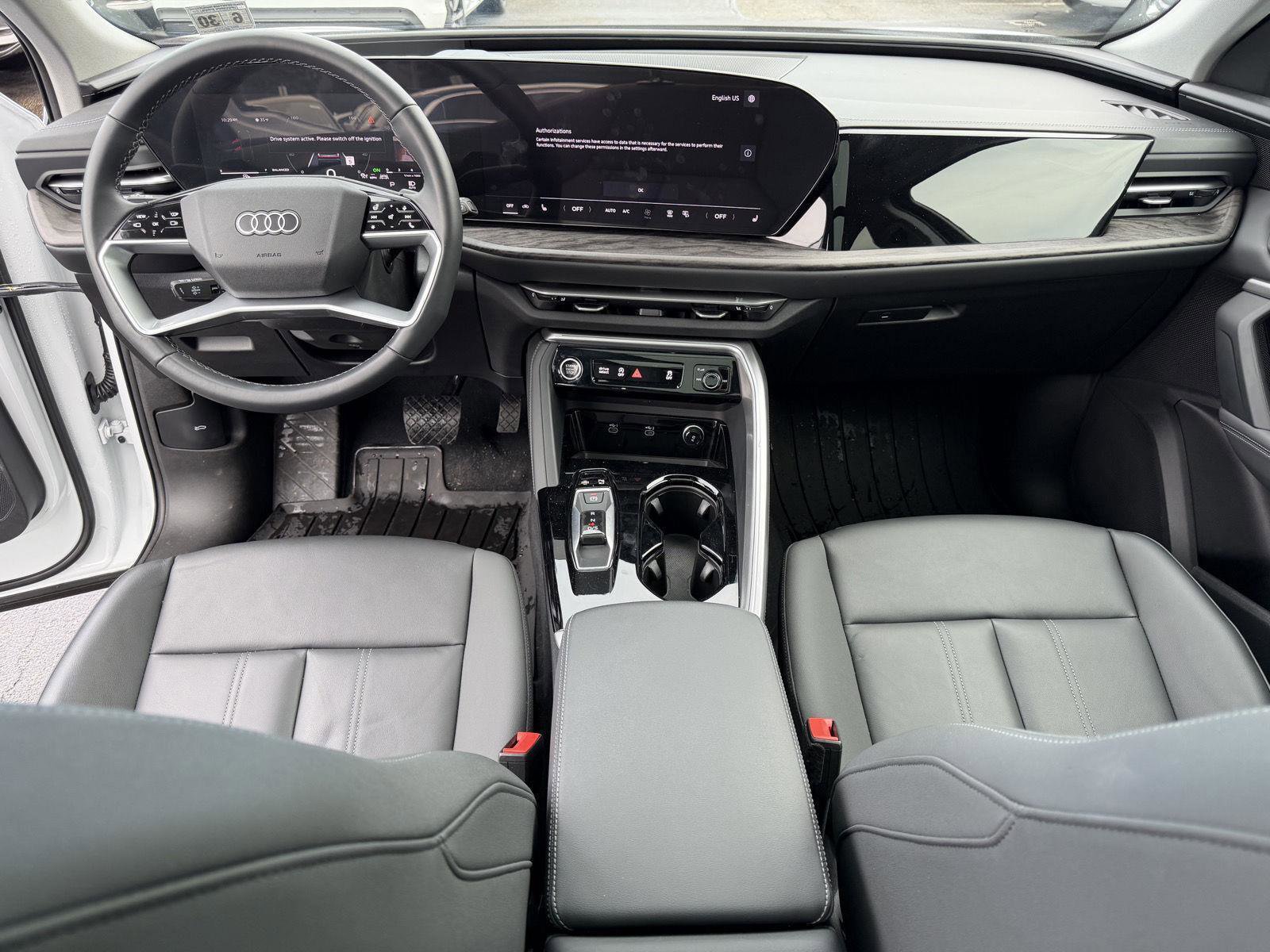 Used 2025 Audi Q5 Premium Plus w/ Premium Plus image 15