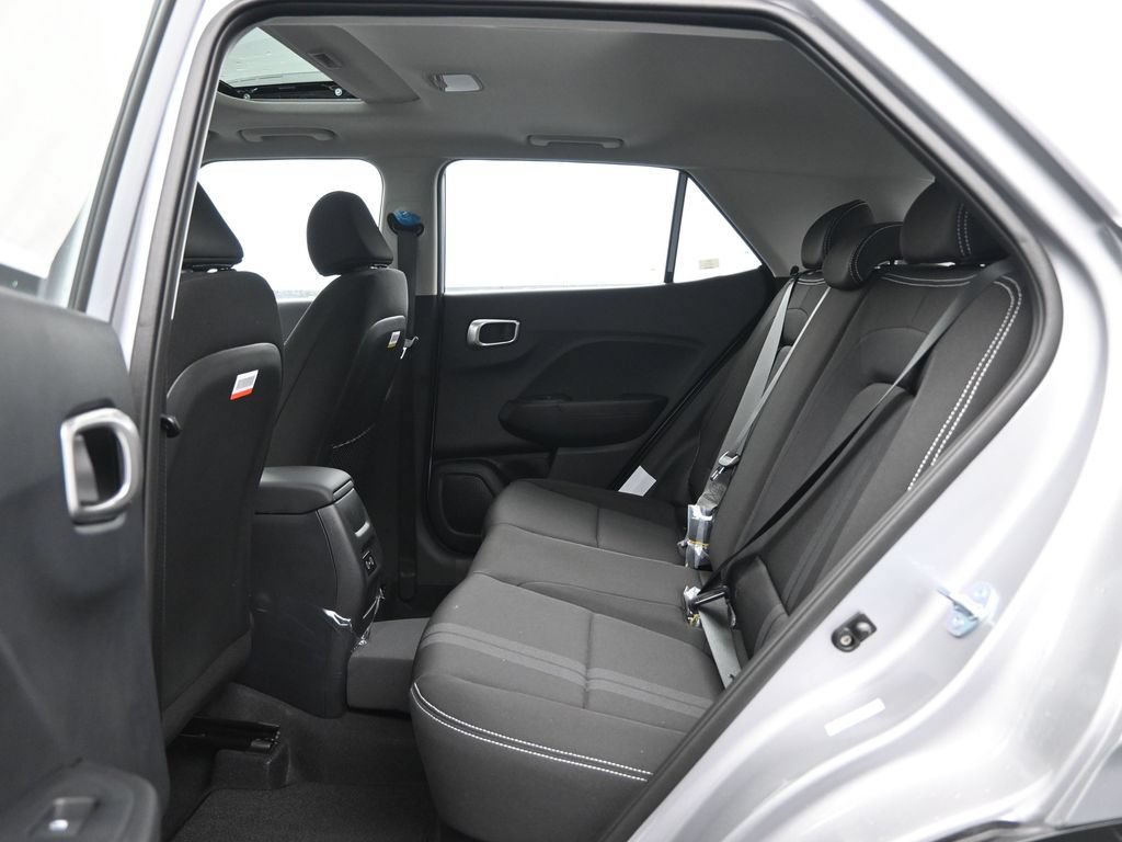 New 2026 Hyundai Venue SEL FWD image 25