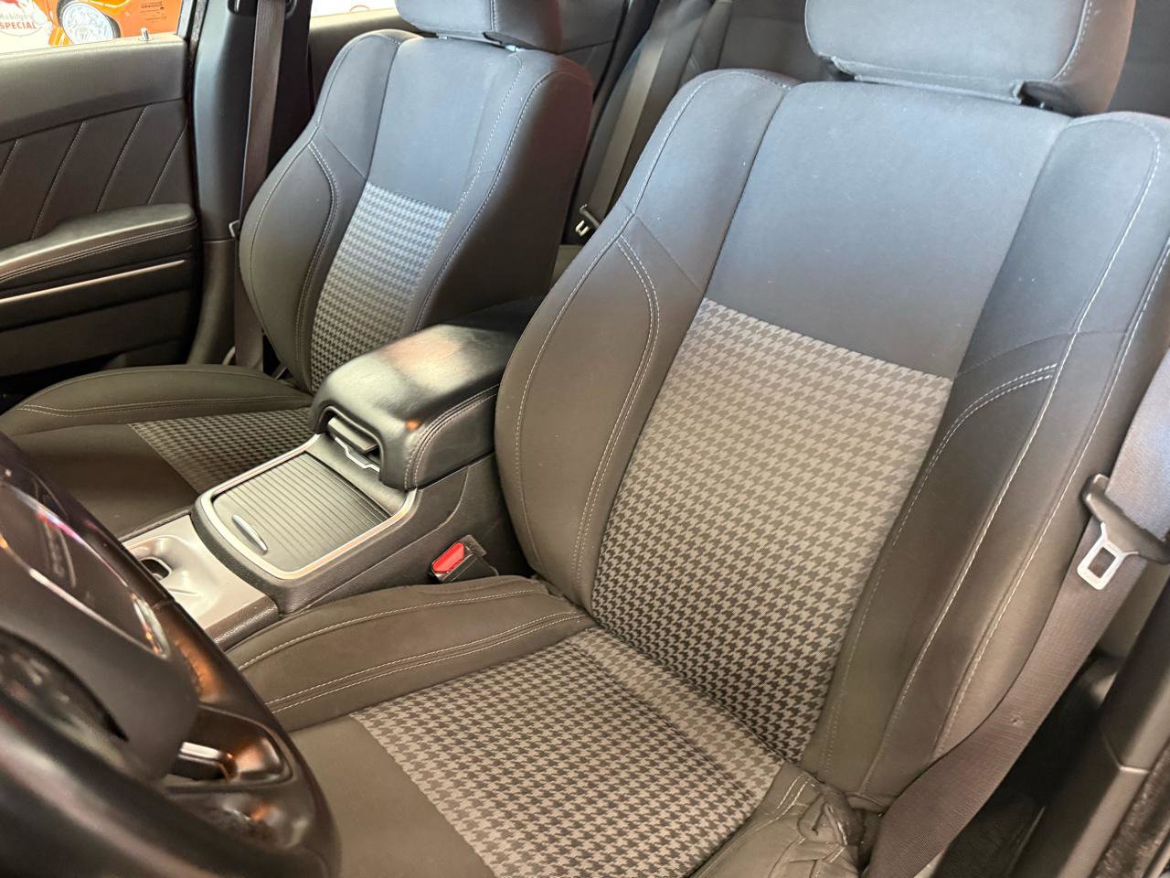 Used 2023 Dodge Charger SXT RWD image 16