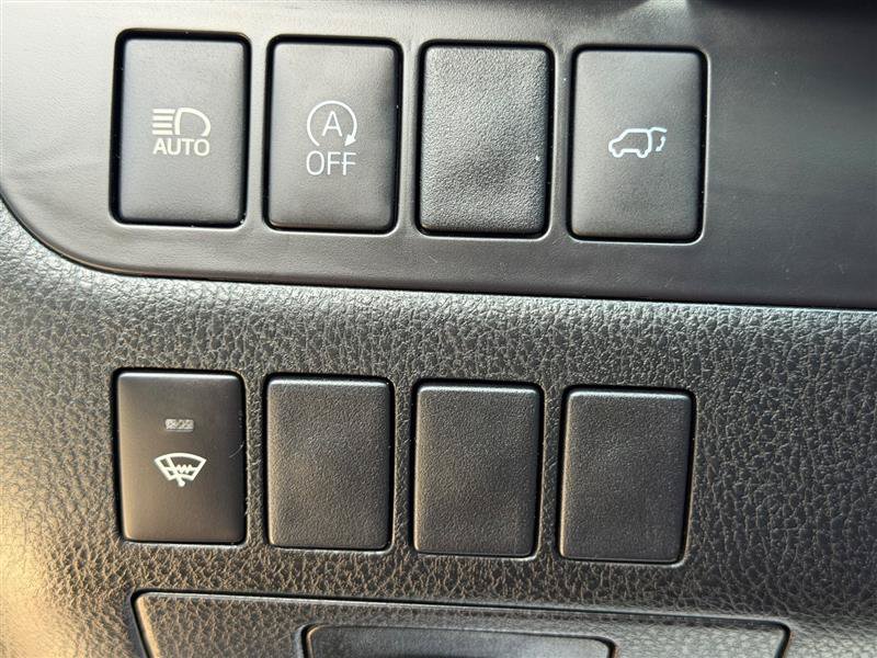 Used 2019 Toyota Highlander XLE AWD/4WD image 55