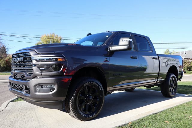 Used 2025 RAM 2500 Laramie w/ Night Edition image 8