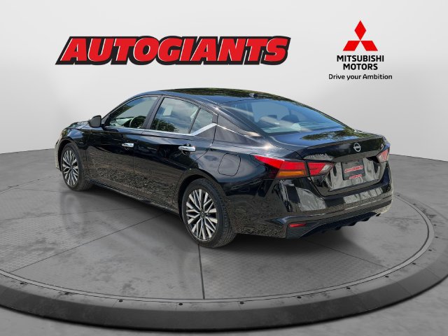 Used 2024 Nissan Altima 2.5 SV FWD image 6