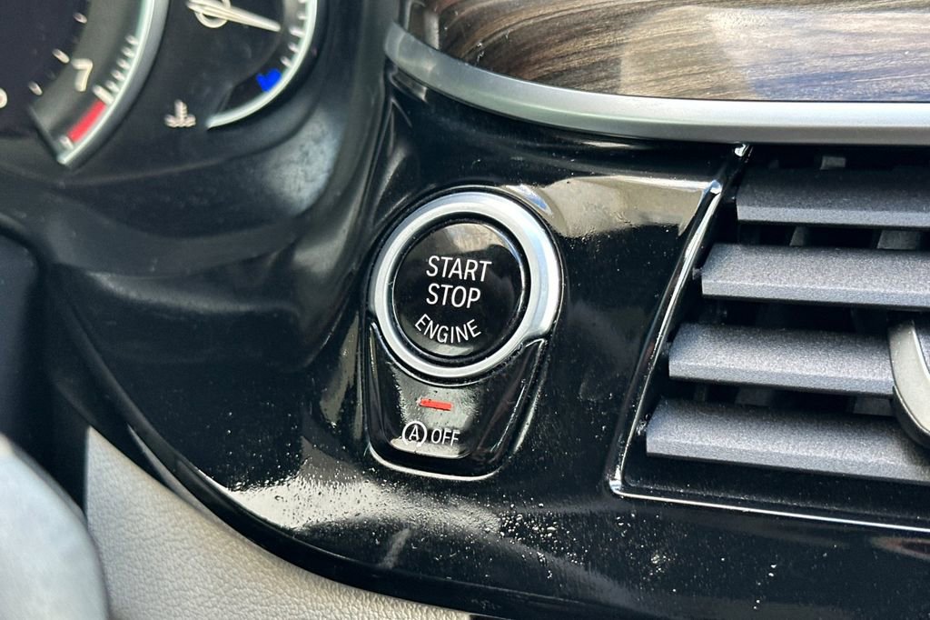 Used 2018 BMW 530i image 23