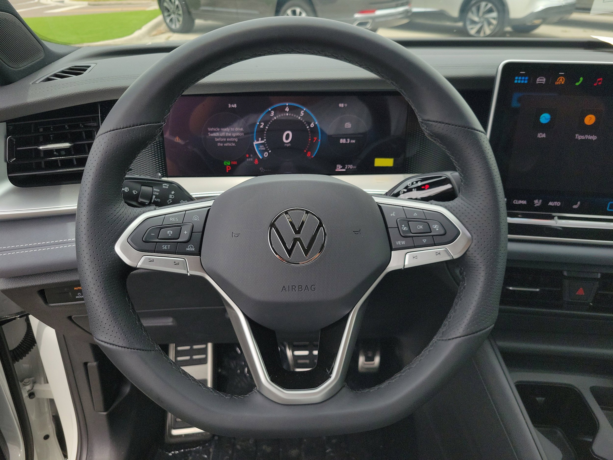 New 2026 Volkswagen Tiguan SE R-Line FWD image 31