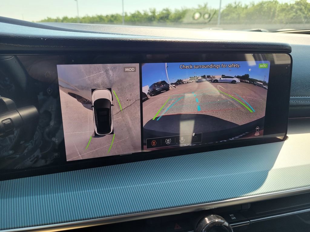 New 2025 Nissan Murano SL image 9