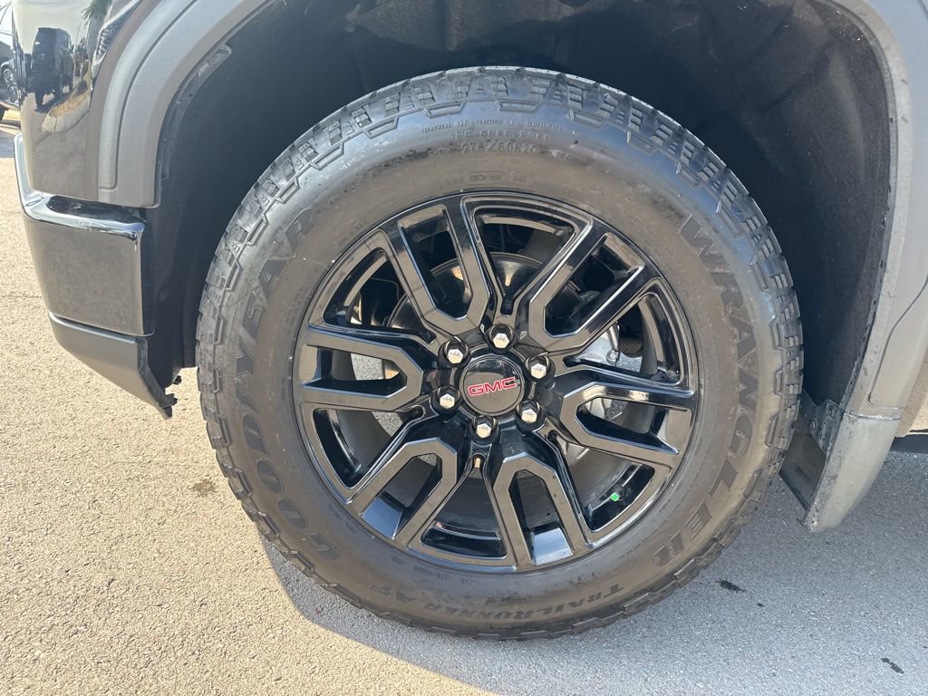 Used 2022 GMC Sierra 1500 Elevation image 31