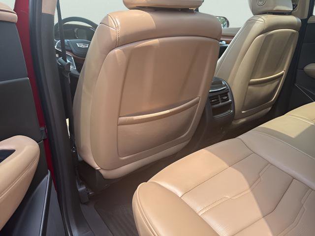 Used 2019 Cadillac XT5 Platinum AWD/4WD image 15
