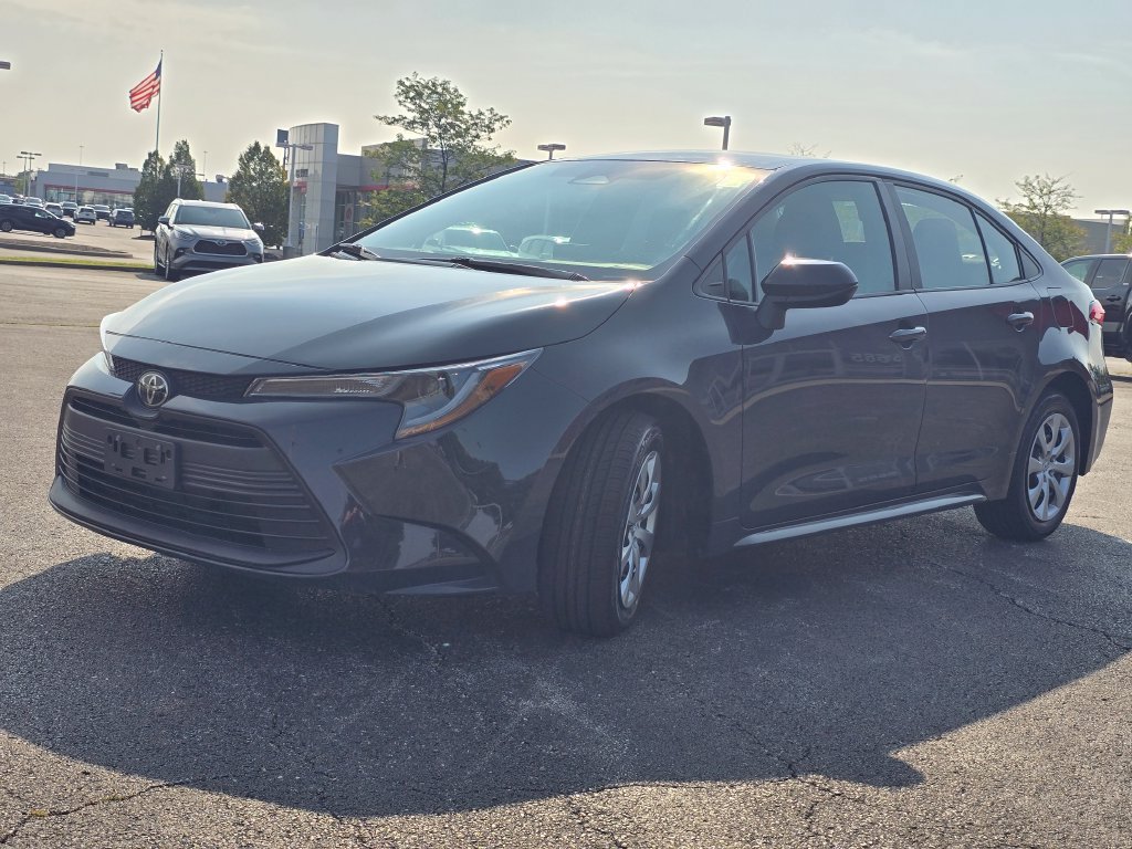 Certified 2024 Toyota Corolla LE FWD image 11