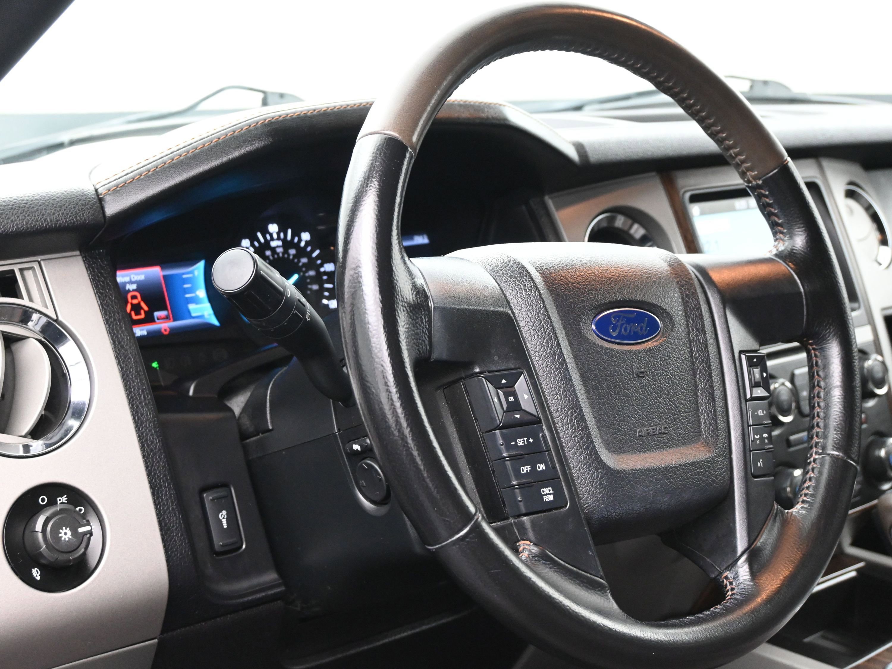 Used 2016 Ford Expedition King Ranch image 21