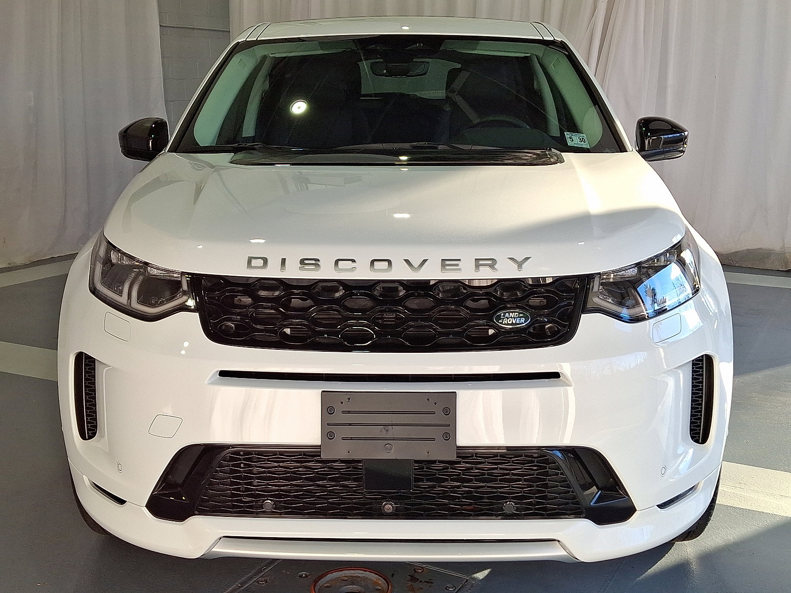 Certified 2025 Land Rover Discovery Sport S image 7