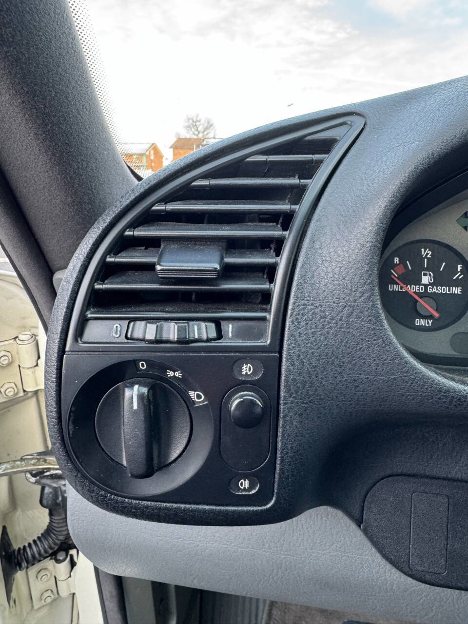 Used 1995 BMW M3 Coupe image 40