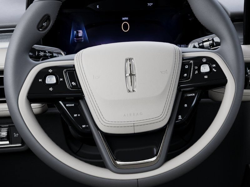 New 2027 Lincoln Aviator 2WD image 12