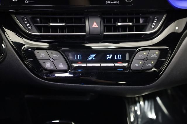Used 2020 Toyota C-HR XLE FWD image 23