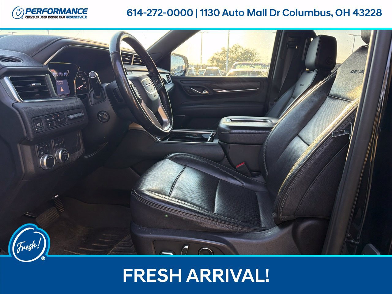 Used 2021 GMC Yukon Denali w/ Denali Premium Package AWD/4WD image 15