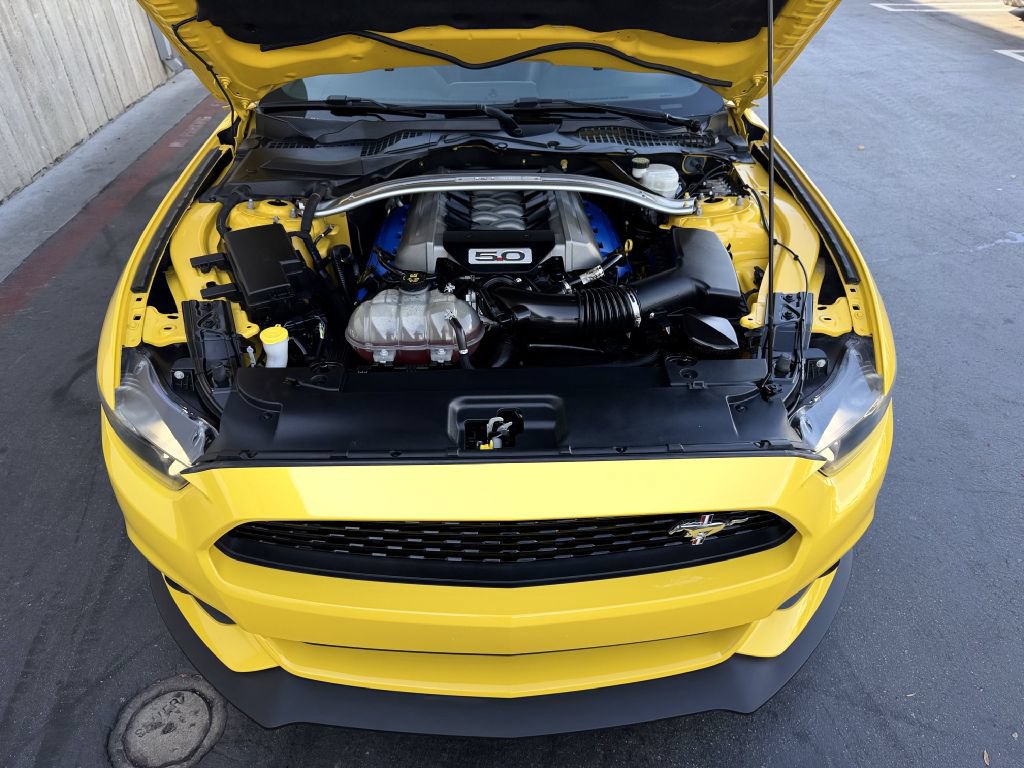 Used 2017 Ford Mustang GT Premium RWD image 24