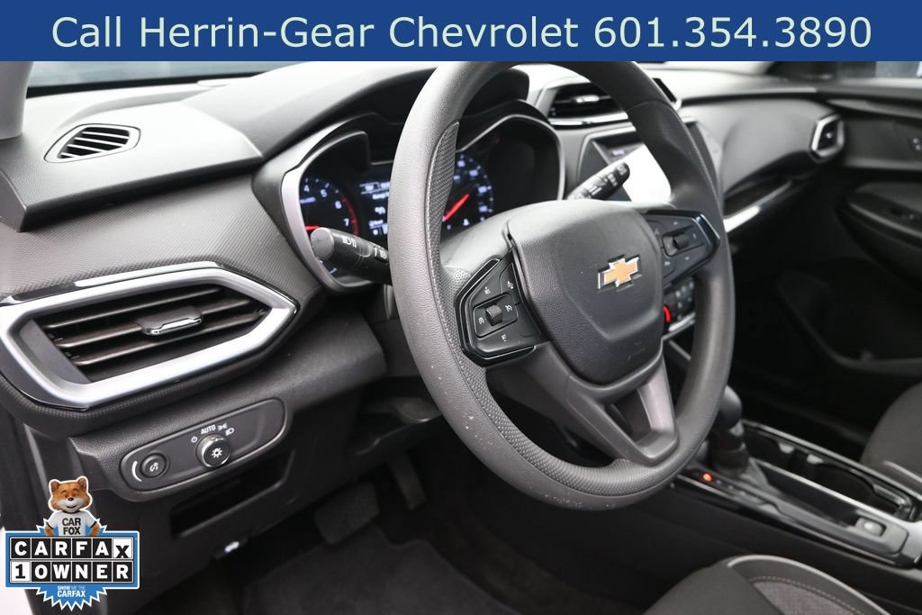 Used 2021 Chevrolet TrailBlazer LS AWD/4WD image 12