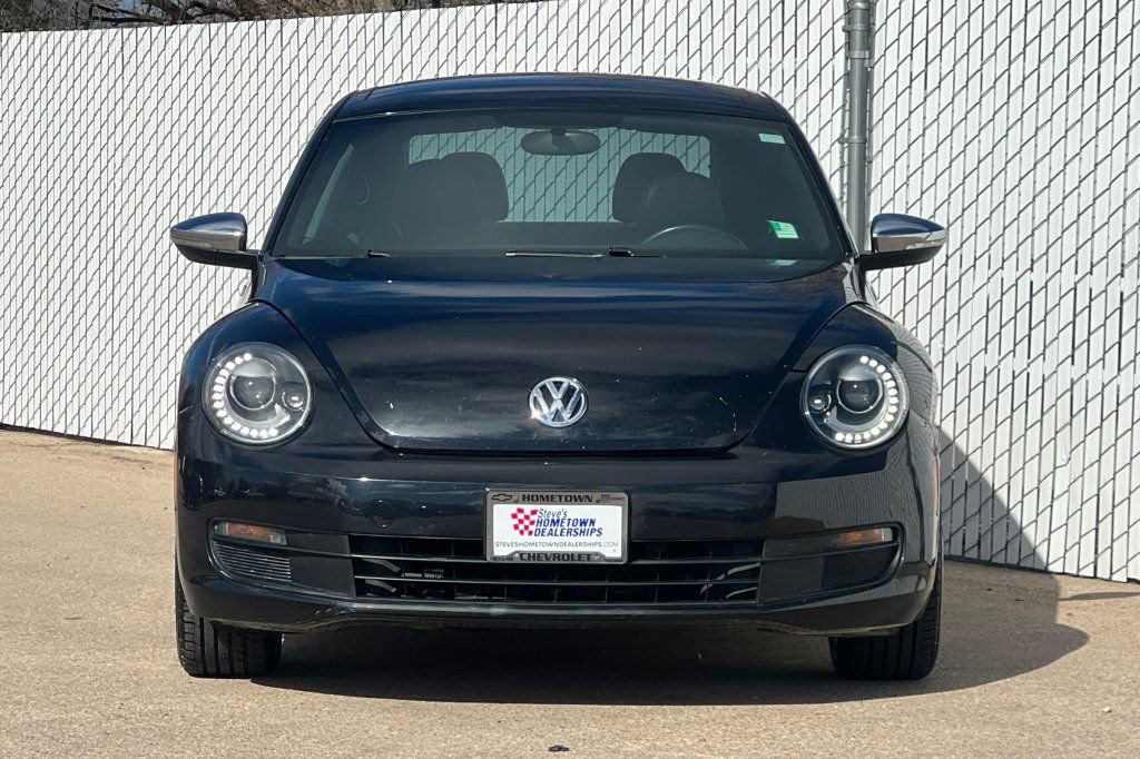 Used 2013 Volkswagen Beetle 2.5 image 6