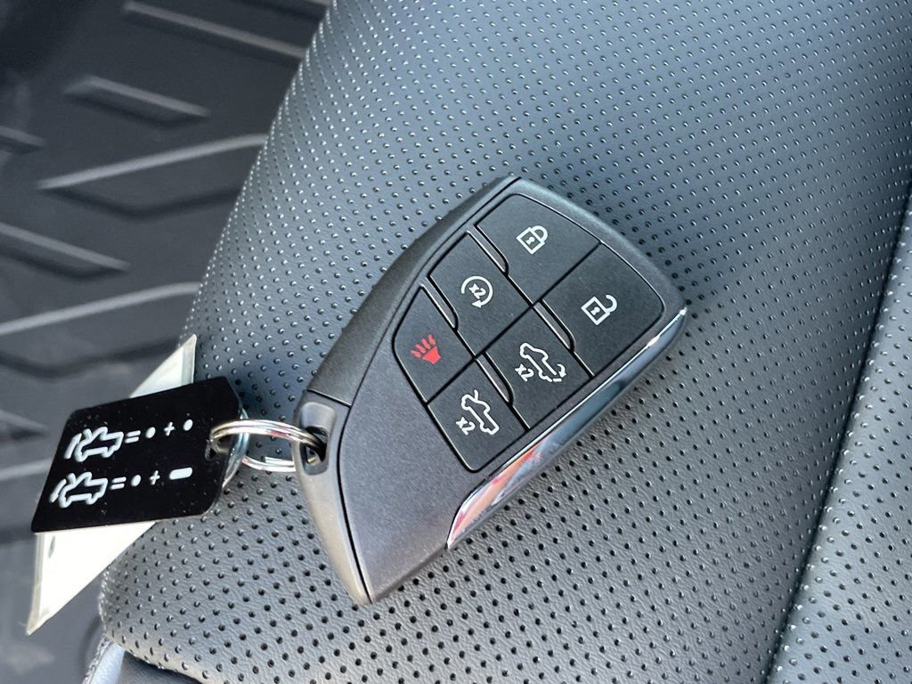 New 2026 GMC Sierra EV Elevation image 30