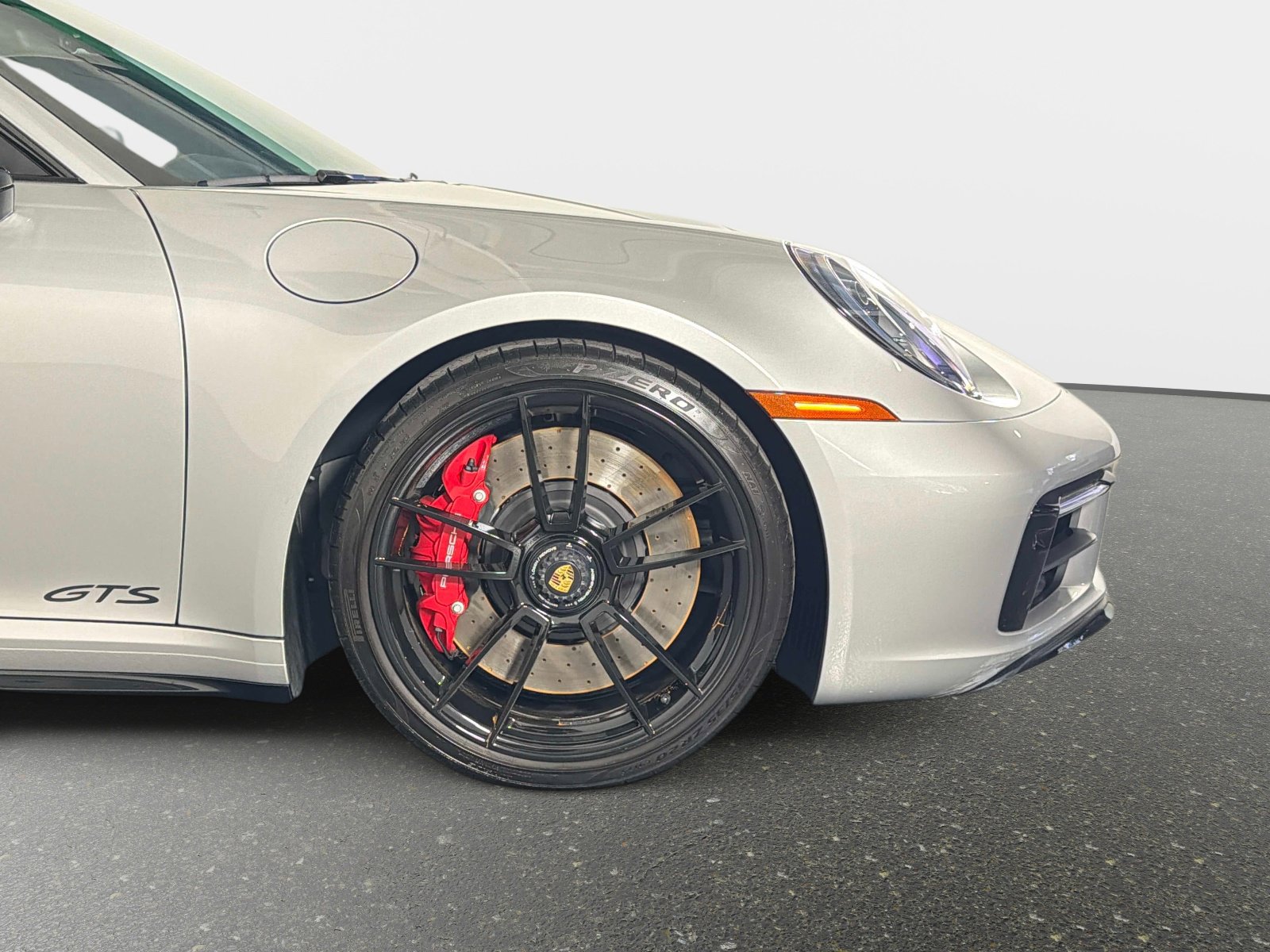 Used 2024 Porsche 911 Carrera 4 GTS image 22