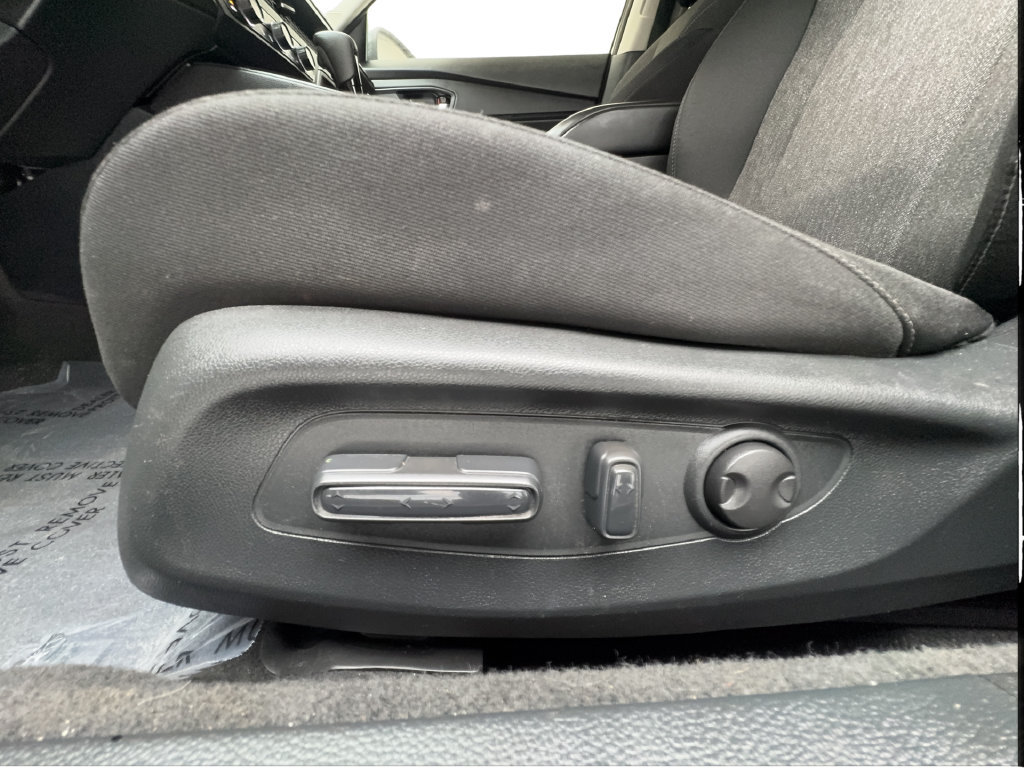 Used 2024 Honda Accord EX image 26