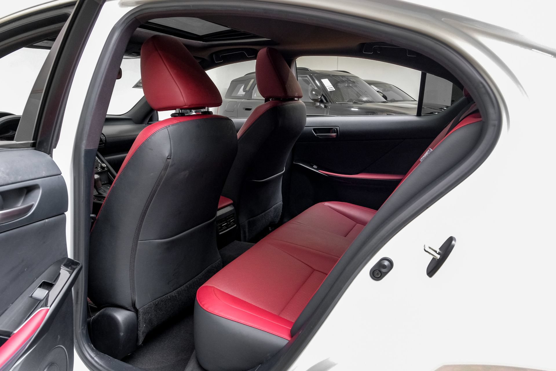 Used 2025 Lexus IS 350 F Sport RWD image 38