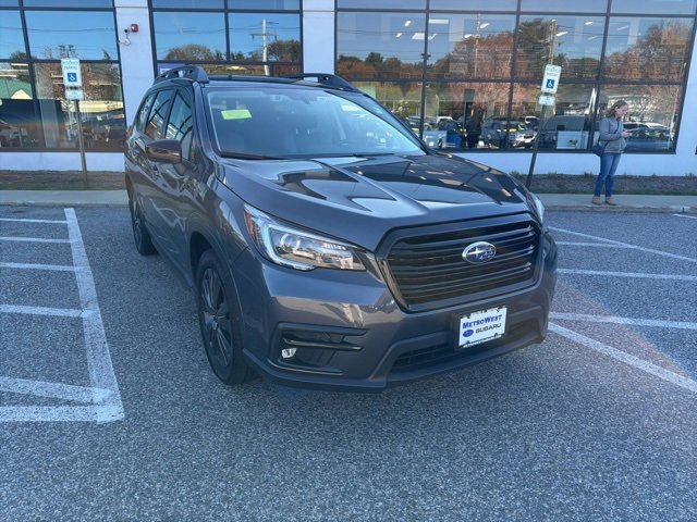 Used 2022 Subaru Ascent Onyx Edition image 12