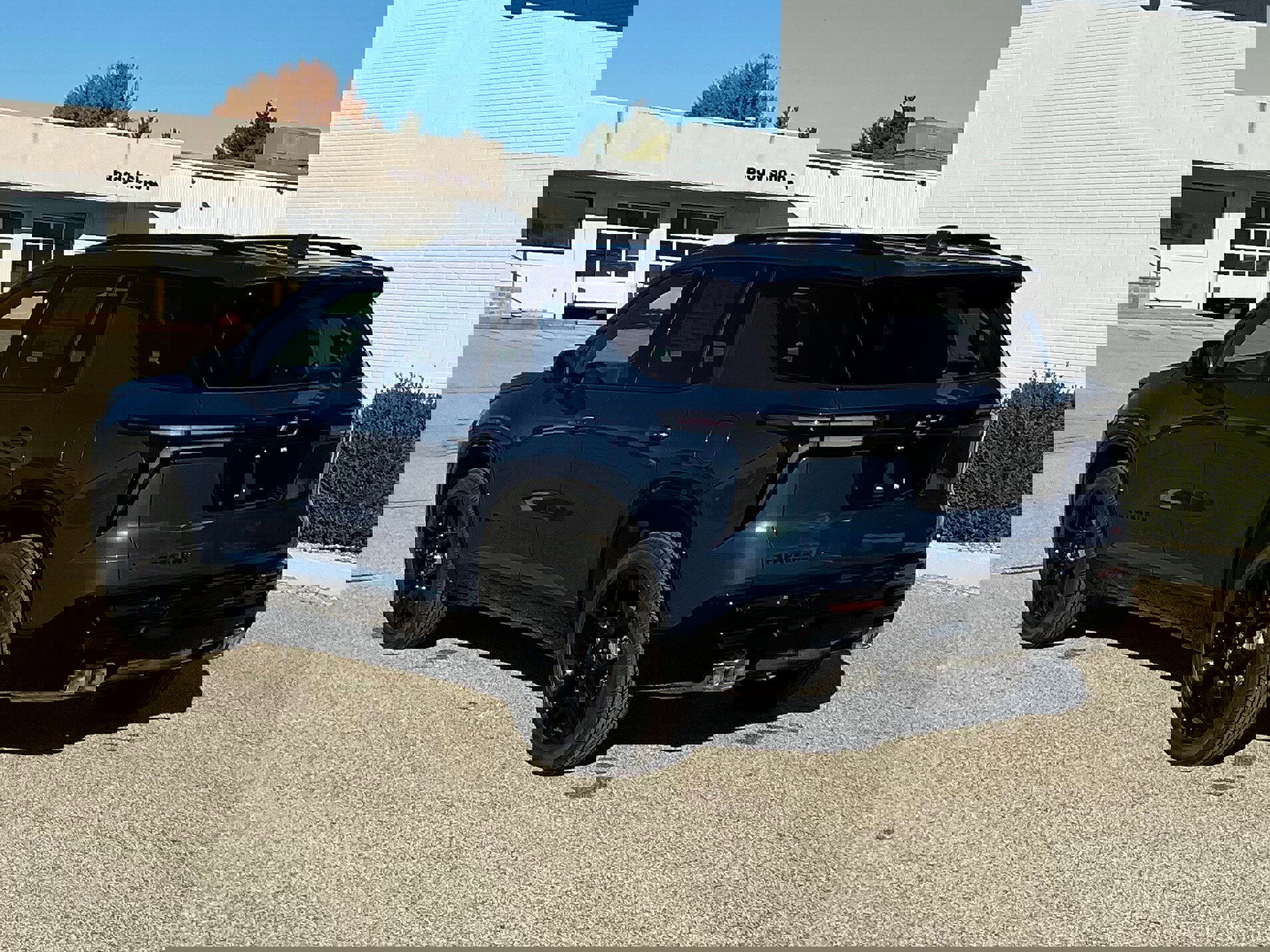 New 2026 Chevrolet Traverse RS w/ LPO, Floor Liner Package image 3