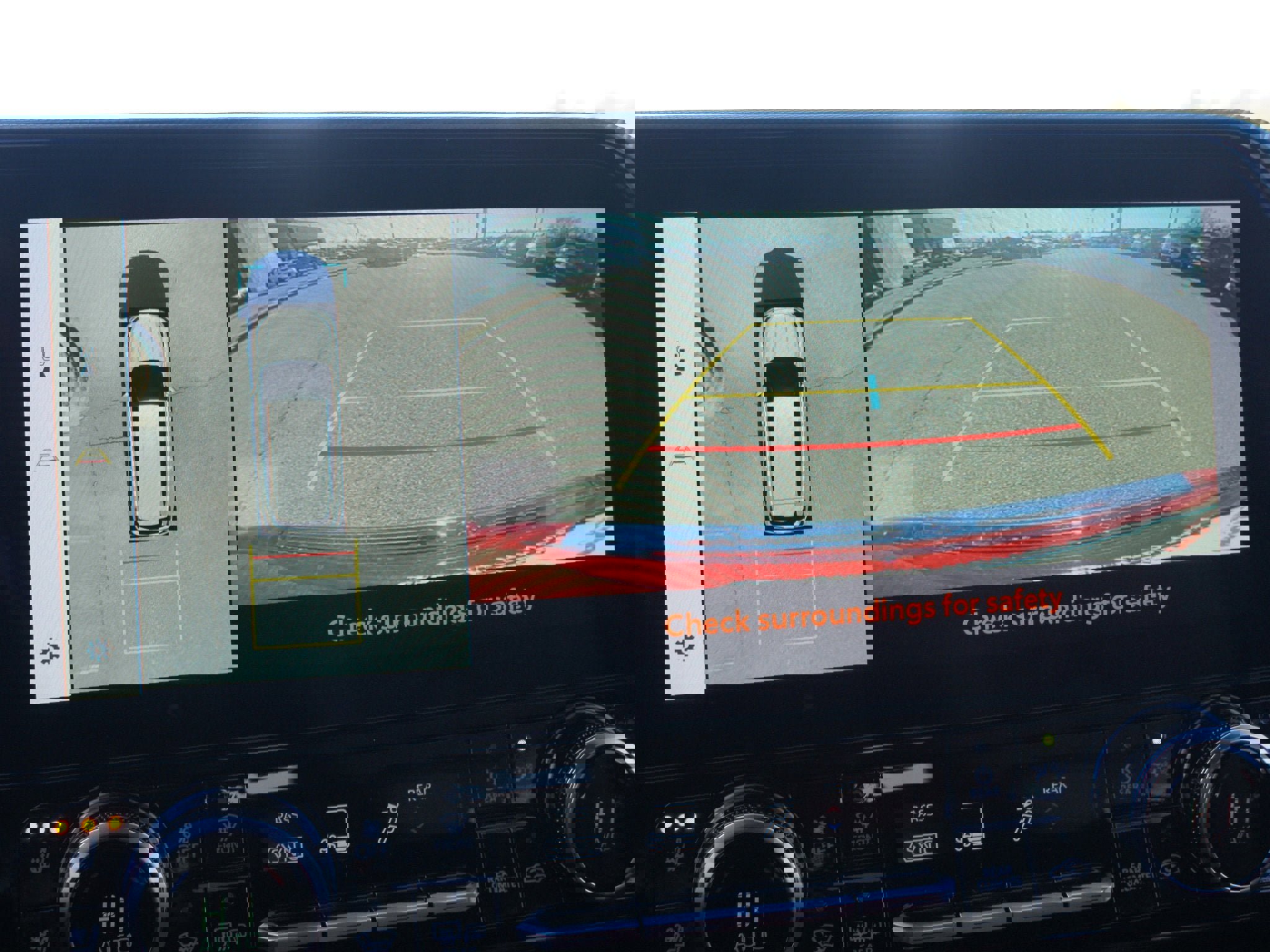 Used 2026 Toyota Highlander Platinum image 4