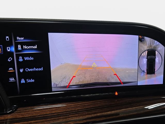 Used 2022 Cadillac Escalade Premium Luxury image 23