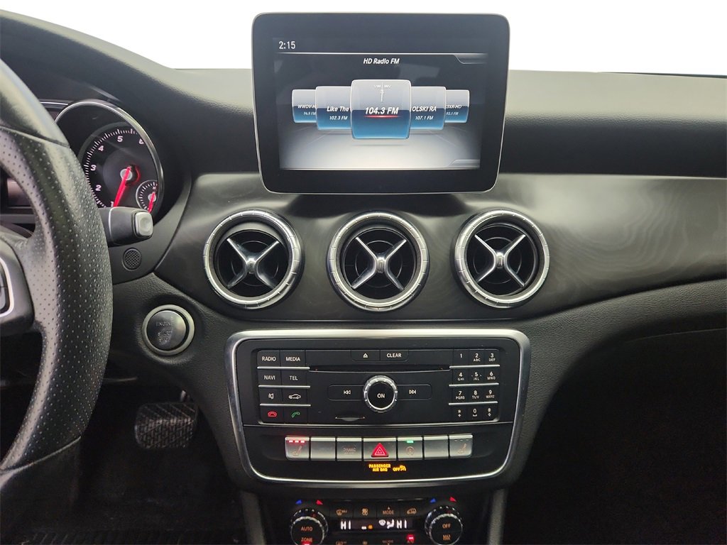 Used 2018 Mercedes-Benz CLA 250 4MATIC image 19