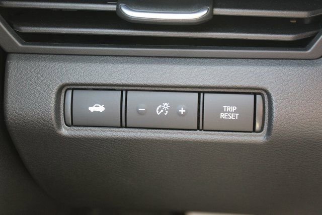 Used 2025 Nissan Altima 2.5 SV image 15