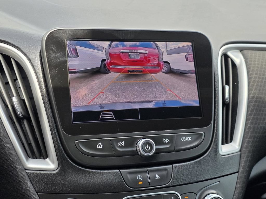 Used 2023 Chevrolet Malibu LT FWD image 11