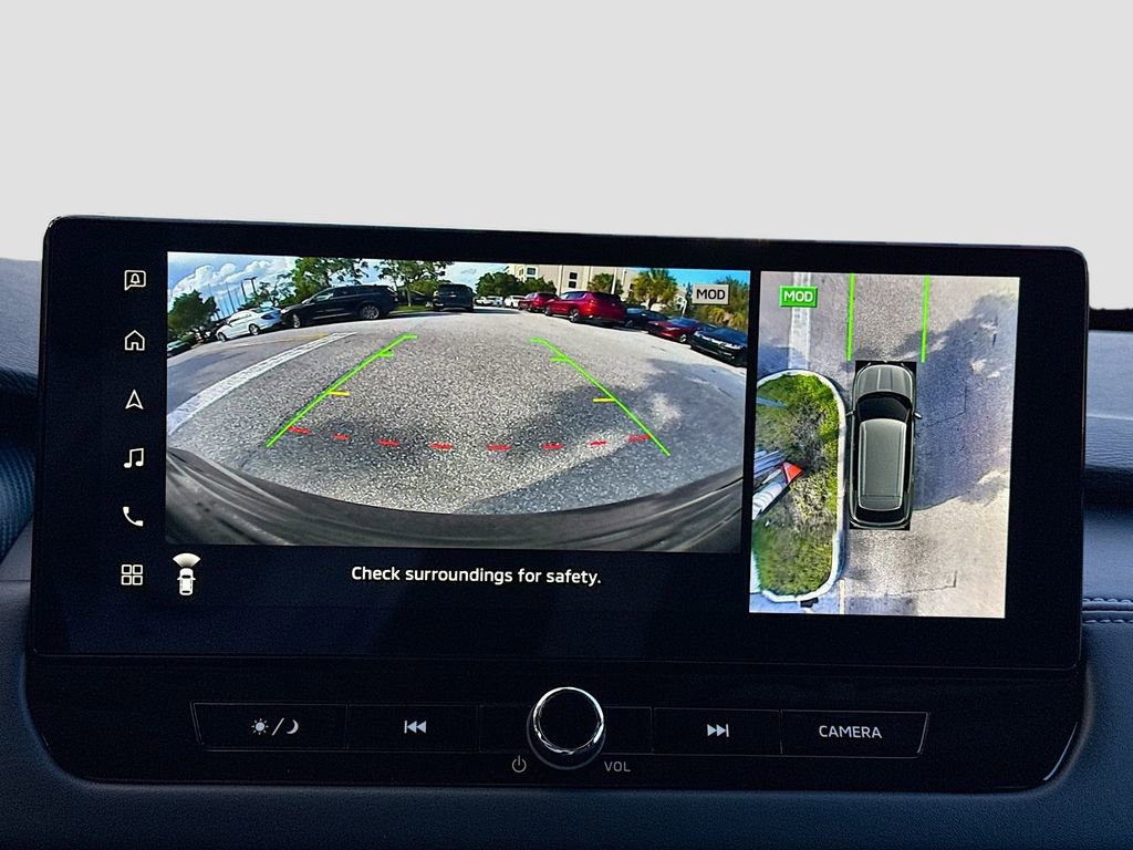 New 2025 Mitsubishi Outlander SE image 14