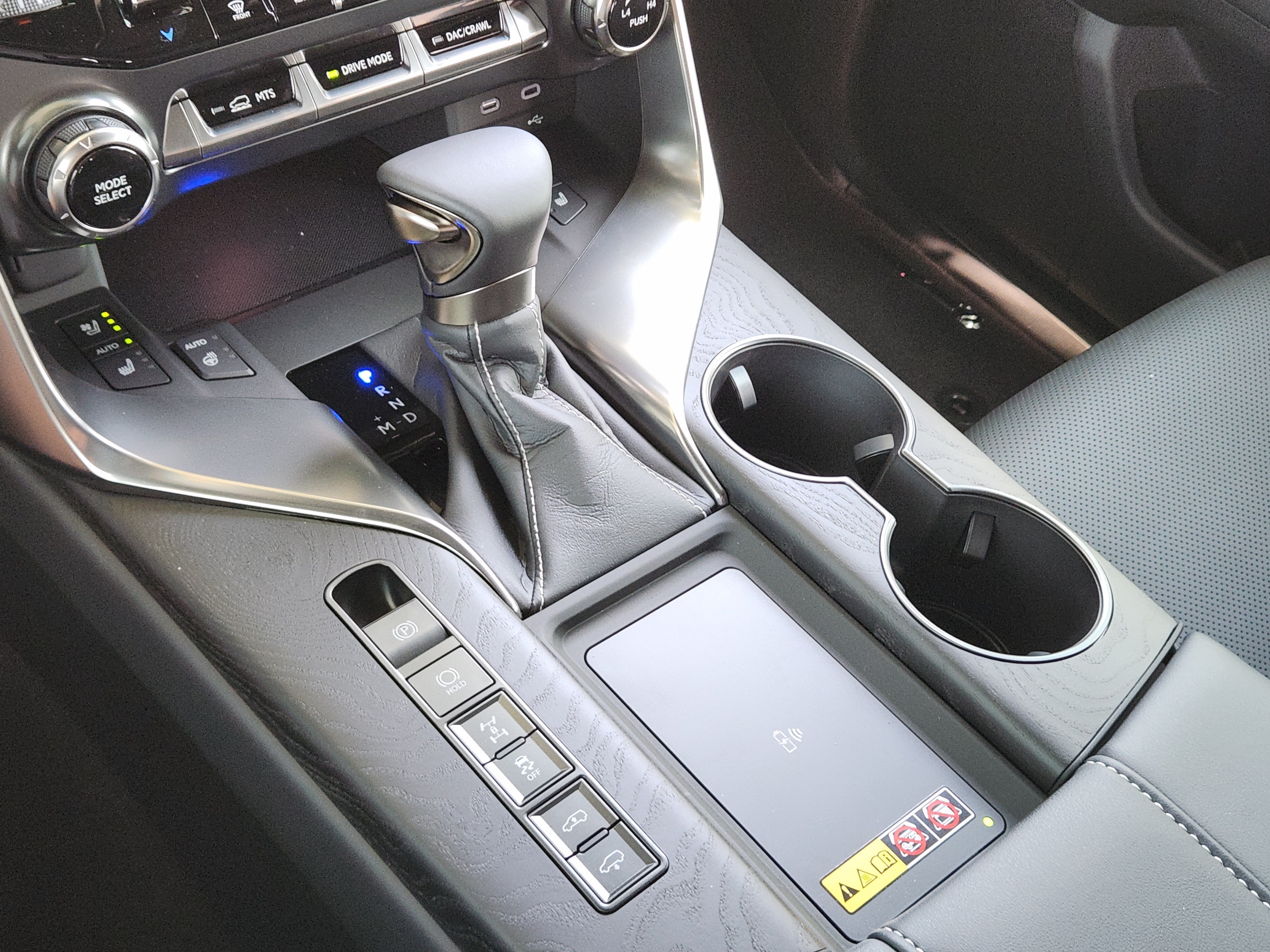 New 2026 Lexus LX 600 4WD w/ Luxury Package image 14