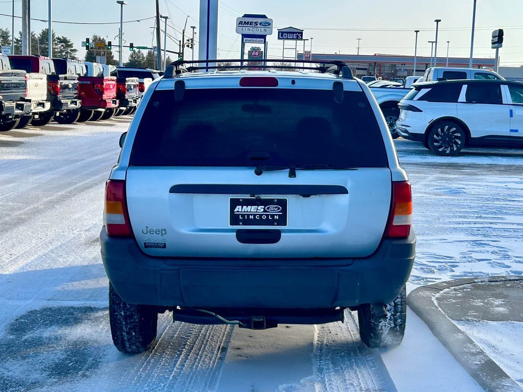 Used 2004 Jeep Grand Cherokee Laredo w/ Convenience Group image 4