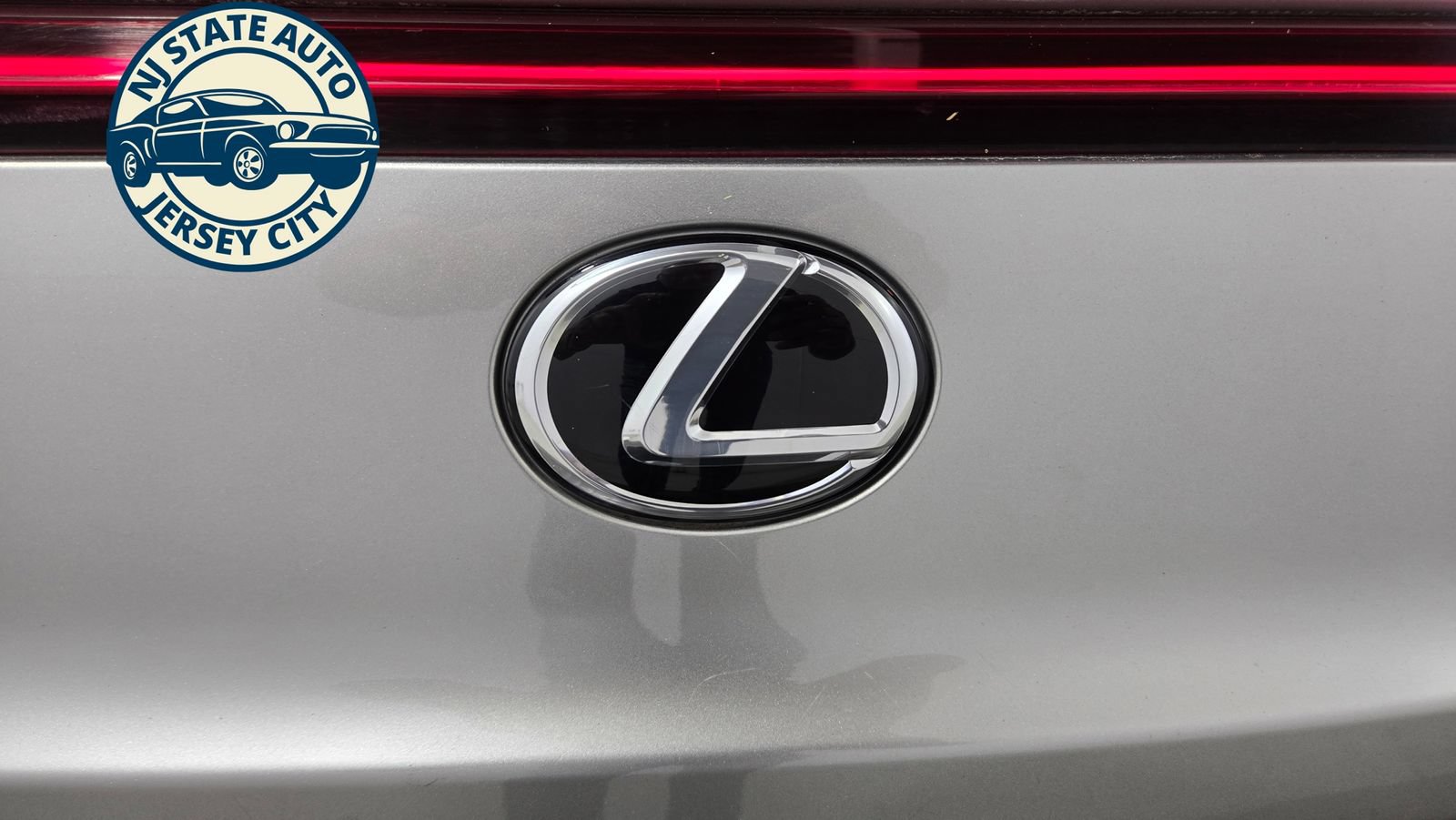 Used 2021 Lexus UX 200 F Sport w/ Accessory Package (Z1) FWD image 34