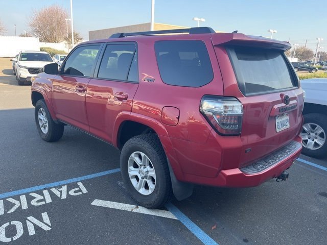 Used 2014 Toyota 4Runner SR5 image 5