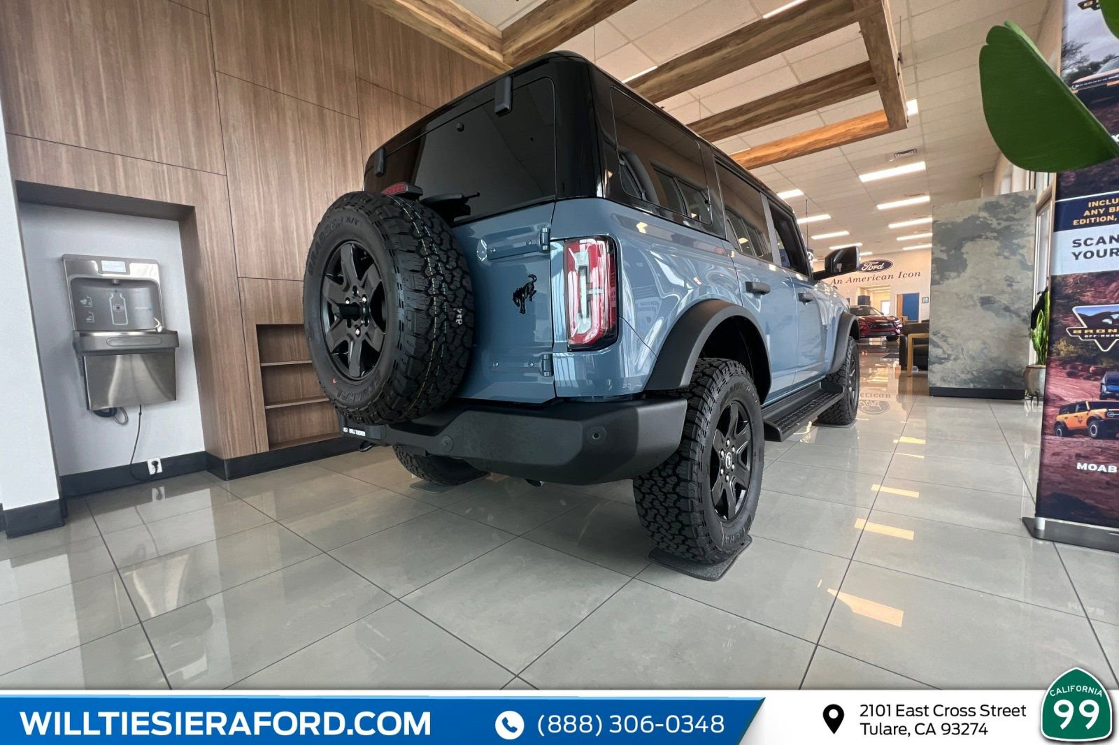 New 2025 Ford Bronco Outer Banks image 7