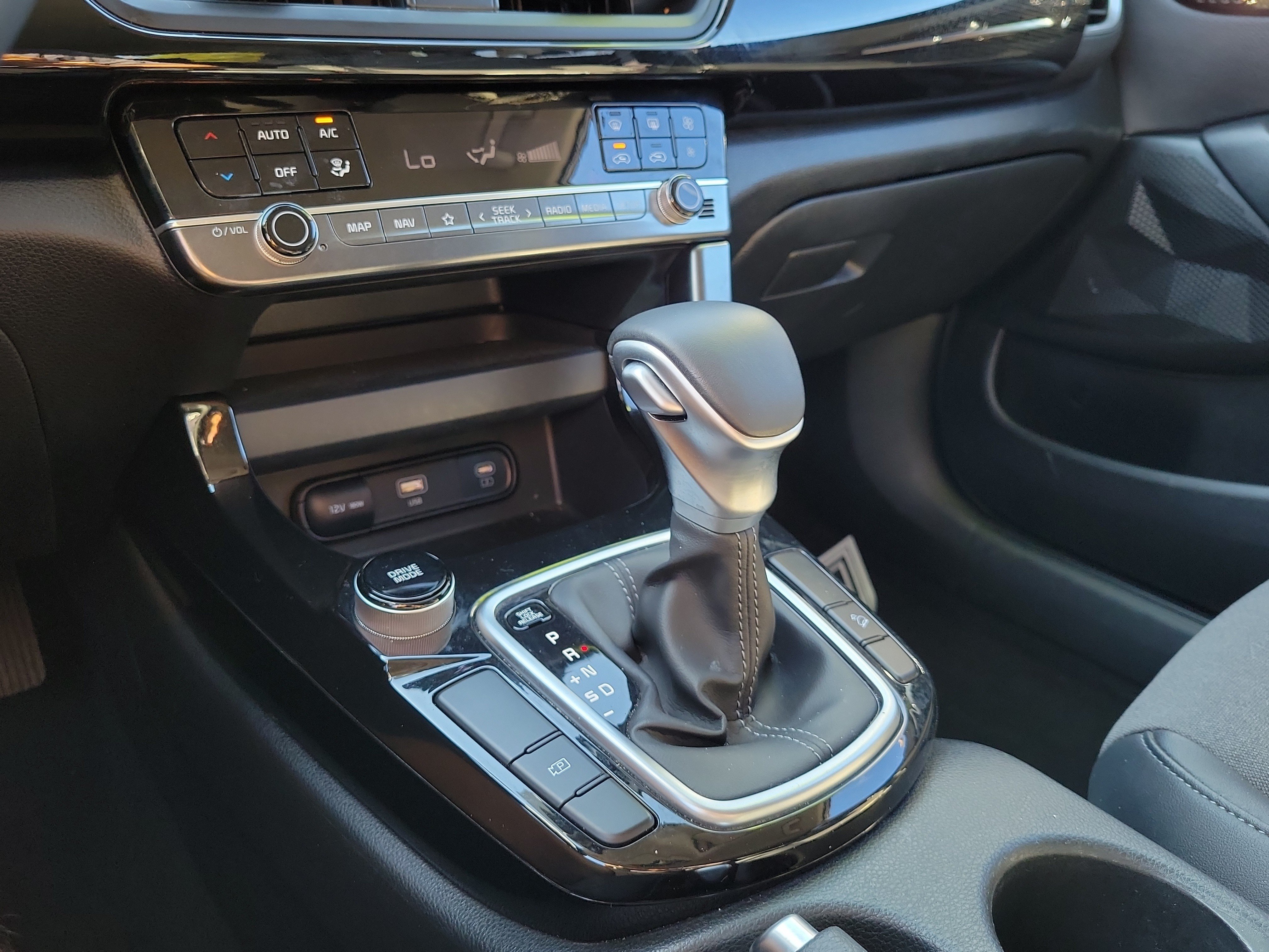 Used 2024 Kia Seltos S FWD image 26