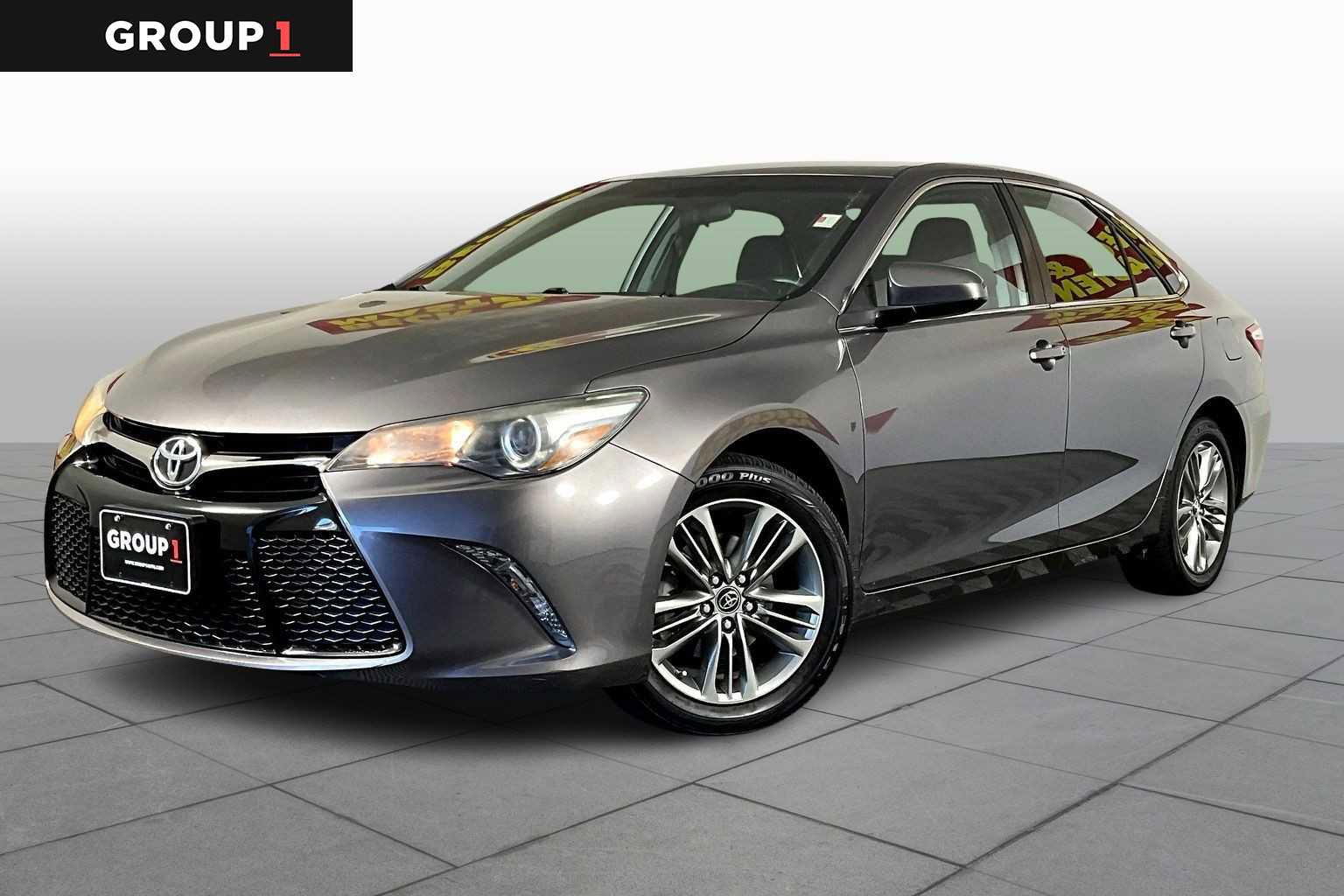 Used 2017 Toyota Camry SE