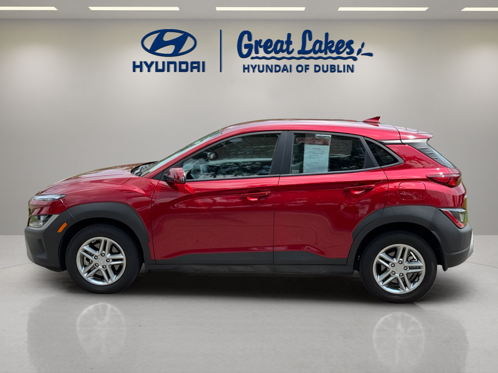 Used 2023 Hyundai Kona SE w/ Cargo Package AWD/4WD image 2