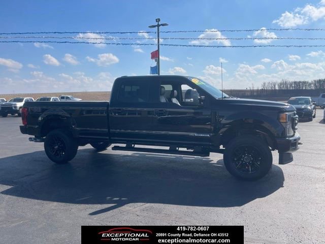 Used 2022 Ford F250 Lariat w/ Black Appearance Package image 8