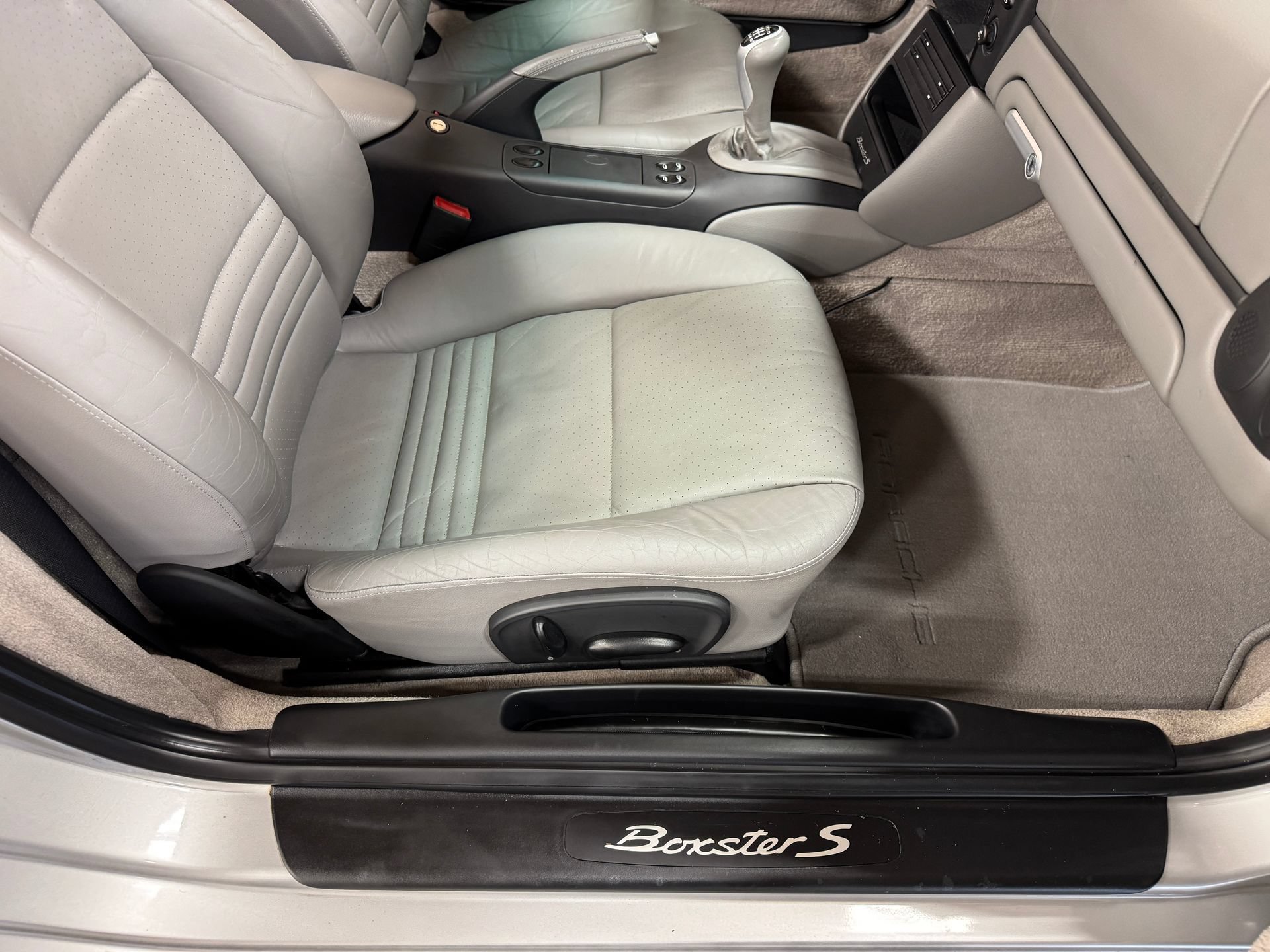 Used 2003 Porsche Boxster S RWD image 28