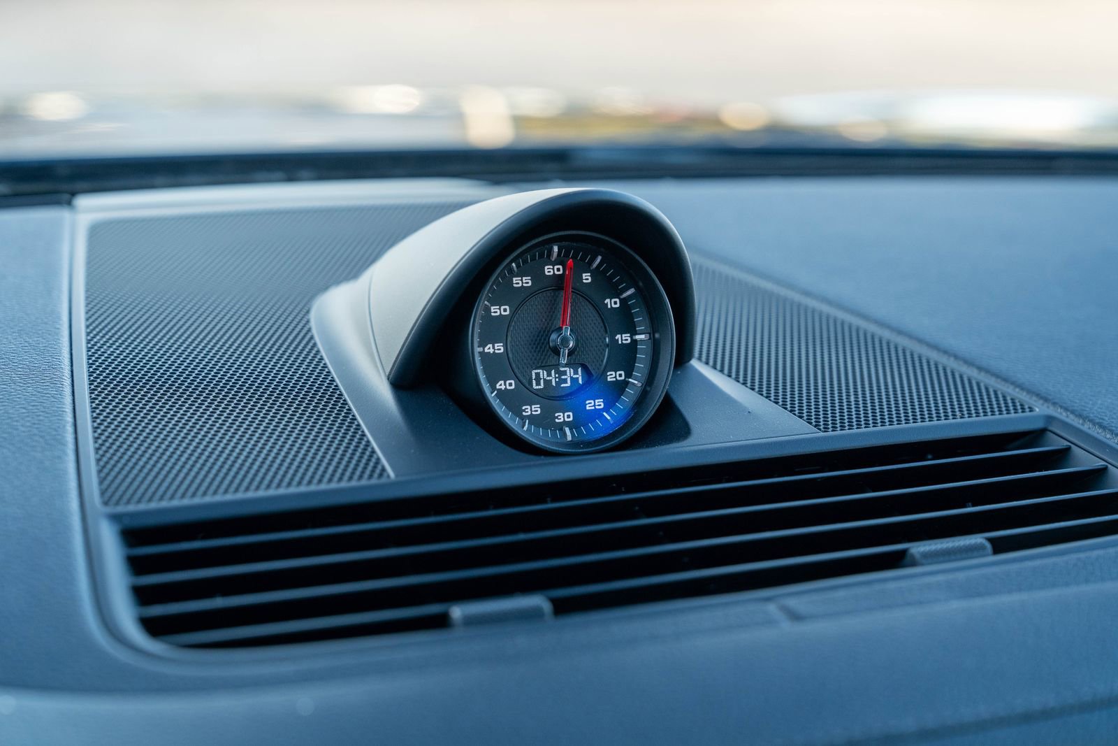 Certified 2022 Porsche Panamera 4 w/ Premium Package image 27