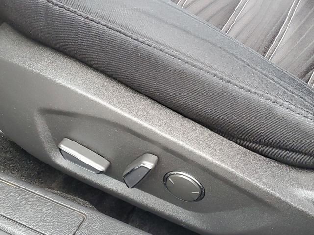 Used 2016 Ford Fusion SE image 7