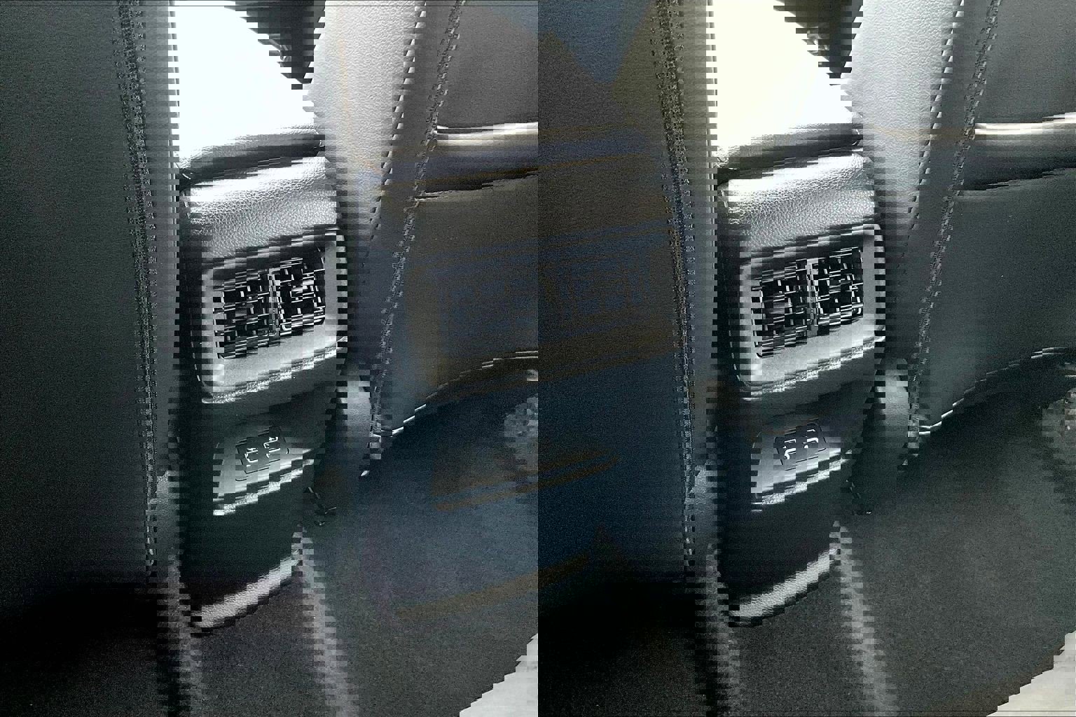 Used 2025 Honda CR-V Sport-L image 25